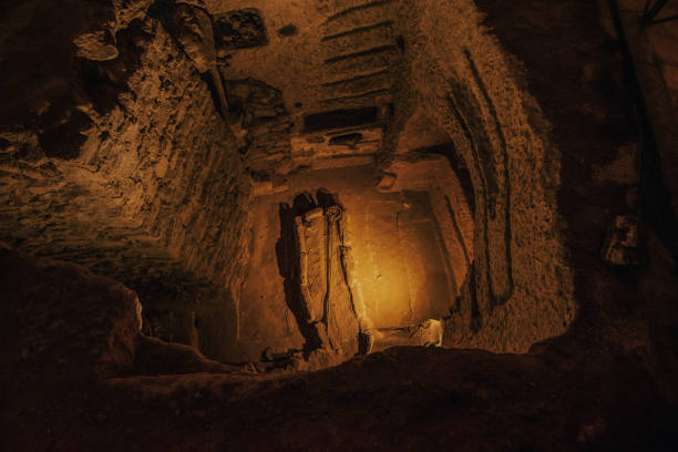 istock tour of underground naples in 2023 1475068743