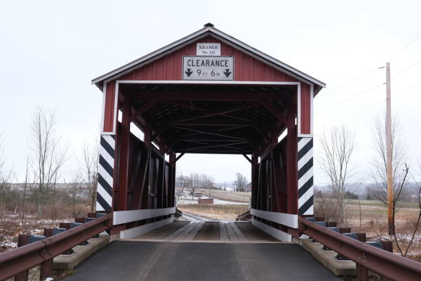 istock Historic red wooden Kramer covered bridge 1475131920