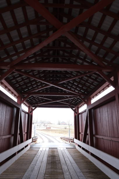 istock Historic red wooden Kramer covered bridge 1475131978