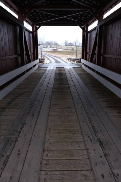 istock Historic red wooden Kramer covered bridge 1475131983