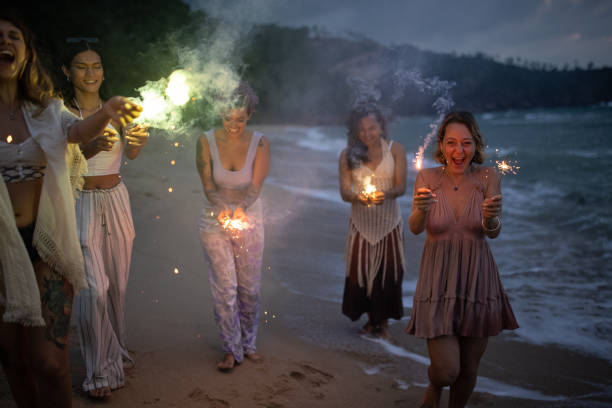 istock Friends having fun on the beach 1475173150