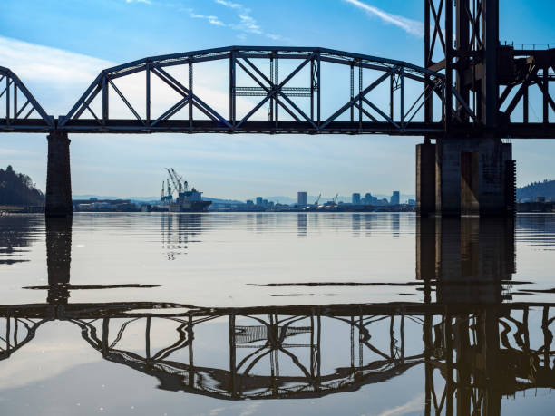 istock Willamette River Railroad Bridge Looking at Portland Oregon 1475203273