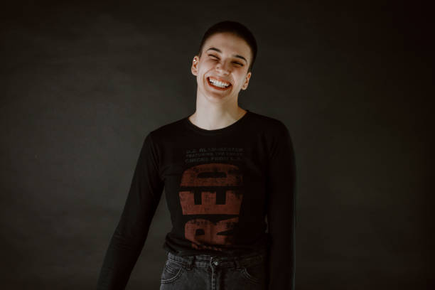 istock Female model with short hair 1475236047