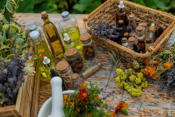istock Medicinal herbs and natural tinctures. Selective focus. 1475237387