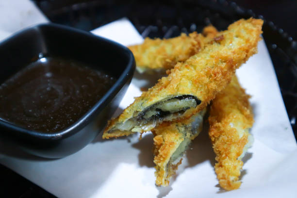 istock fried maki ,maki or Japanese roll or Spring rolls or deep fried rolls or fried Spring rolls 1475242613