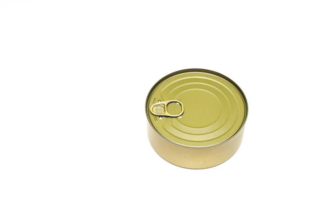 istock closed tin can isolated on white background 1475290038