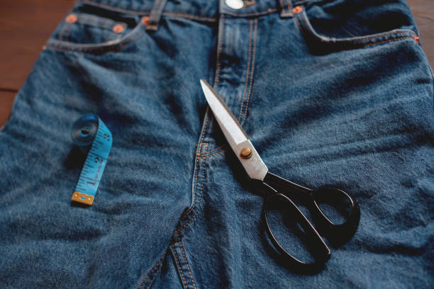 istock Denim Upcycling Ideas, Using Old Jeans, Repurposing Jeans, Reusing Old Jeans, Upcycle Stuff 1475353011