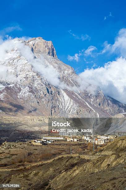 Kleine Dorf Im Himalaya Stockfoto und mehr Bilder von Asien - Asien, Basislager, Berg
