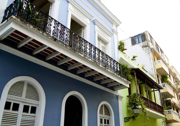 istock Arches and Balconies in Old San Juan 1475416826