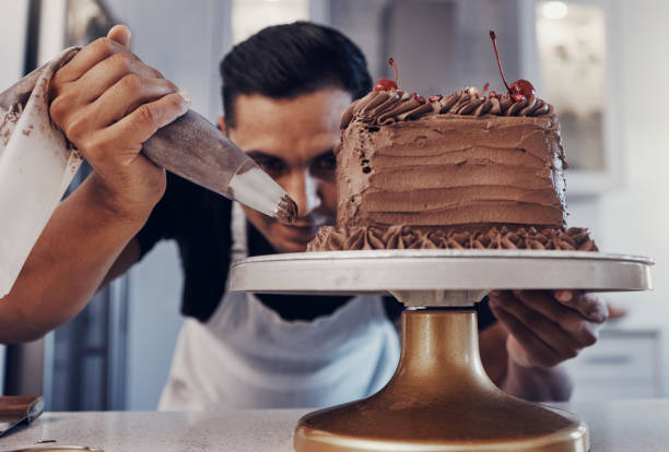 Chef Cook Cake 34,000+ Chef Baking Cake Stock Photos, Pictures & Royalty-Free Images ...