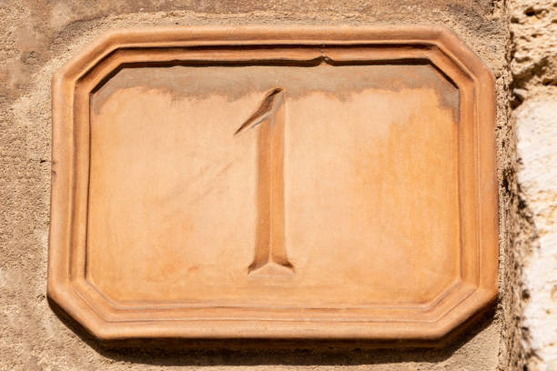istock Pottery Street Number Plate No 1 1475465596