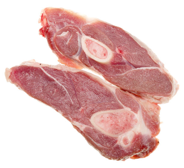 istock Two pieces of meat 1475492745