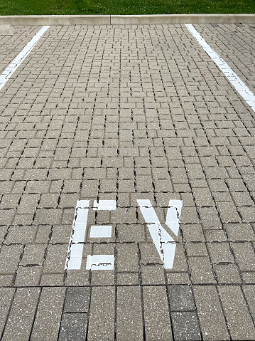 Parking space for electric vehicle