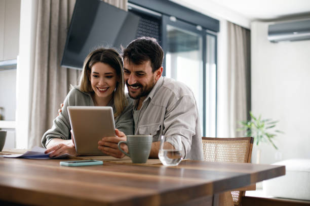 istock They love to shop 1475522384