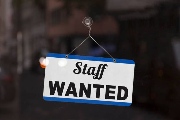 istock Staff wanted sign 1475523759