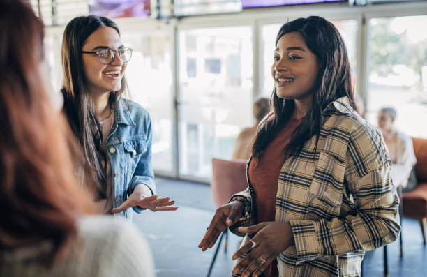 istock Women talking in cafe 1475526769