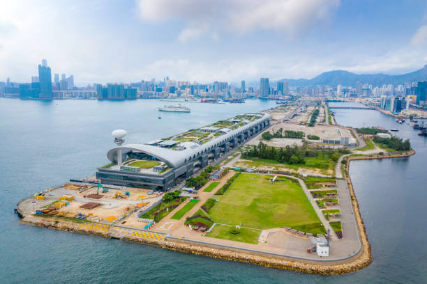 カイタッククルーズターミナル - kowloon bay ストックフォトと画像