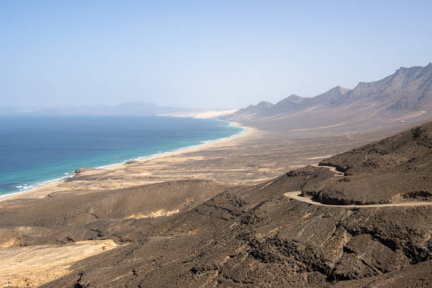 istock High mountains Gran Valle de Cofete and Atlantic ocean 1475583370