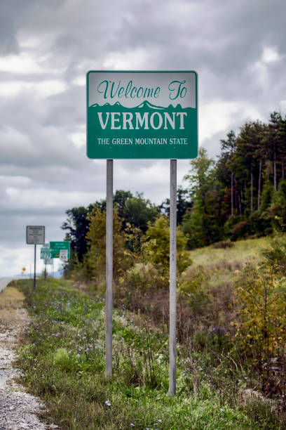 istock Welcome to Vermont Sign 2 1475596069