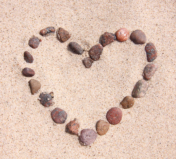 istock heart made ​​of stones 147560026