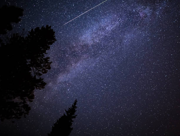 istock Beautiful Canada milkyway pictures 1475609150