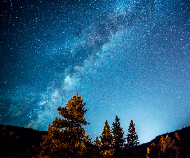 istock Beautiful Canada milkyway pictures 1475609256