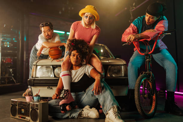 istock Retro stylish friends hanging out. 1475627242