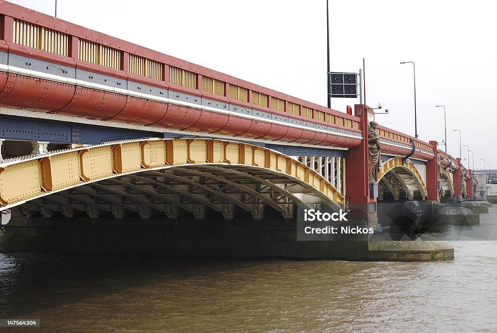 Opel Bridge. Londres. Inglaterra - Royalty-free Ponte Vauxhall Foto de stock