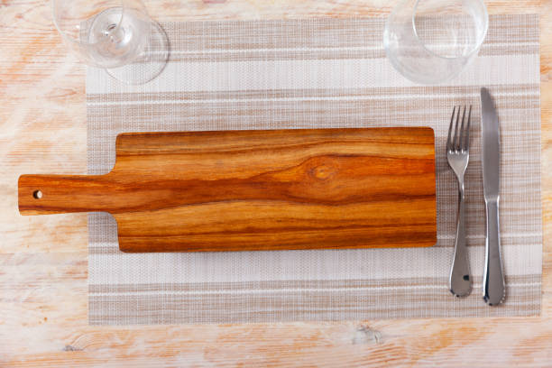 Wooden saucepan with long handle