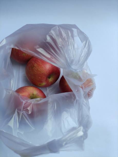 istock some fresh red apples on a white beckground. 1475731793