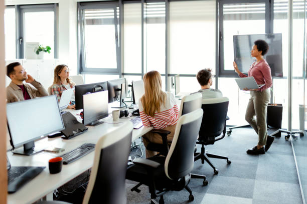 istock She's always giving much needed advice to the team 1475788790
