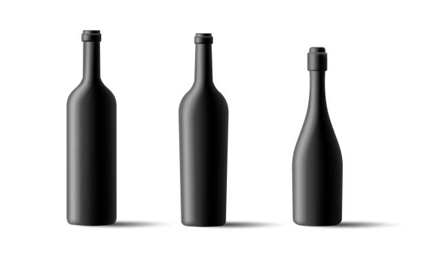 zestaw 3d czarnych butelek o różnych kształtach do projektowania i reklamy wina, wina musującego. nowoczesny wzór tablicy izolowanej na białym tle. - no label illustrations stock illustrations