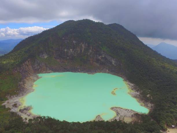 istock Kawah Putih Crater 1475857827