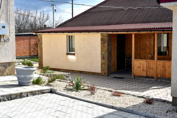 istock Repair in a cozy private Kharkov courtyard 1475861247
