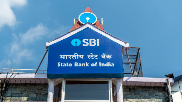 State Bank of India, SBI, Shimla, Mall road Shimla - 25 Mar 2023 - Shimla Mall road branch of SBI Bank provides retail banking services state bank of india stock pictures, royalty-free photos & images
