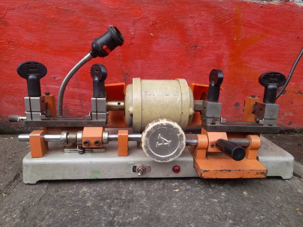 istock hudson duplicator tool or Manual duplicating machine for single bit, double bit, and flat steel keys. 1475909039