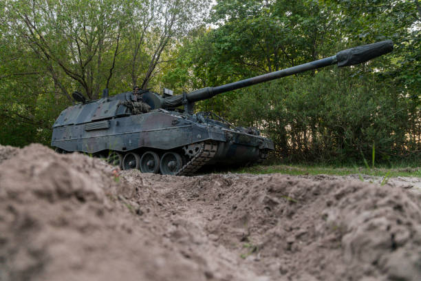 istock pzh 2000 in the field 1475923028