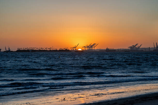istock Port of Long Beach at Sunset 1475931040
