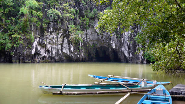 istock Entrance to St. Paul Subterranean River, Palawan, Philippines 1475937598