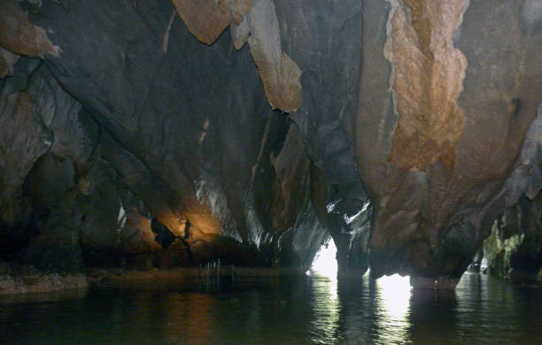 istock Interior of the St. Paul Subterranean River, Palawan, Philippines 1475937844