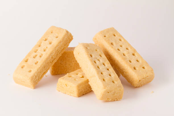 istock Butter cookies isolated on white 1475943338
