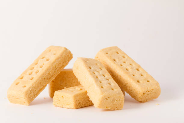 istock Butter cookies isolated on white 1475943368