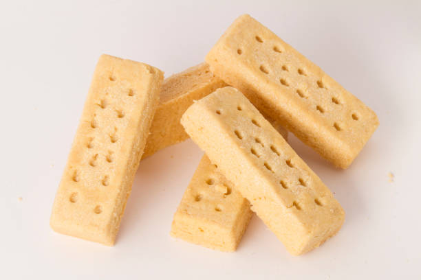 istock Butter cookies isolated on white 1475943372