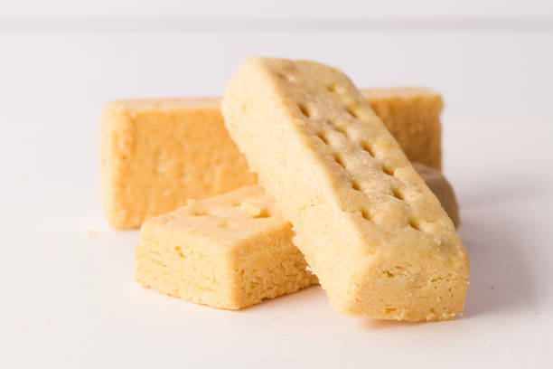 istock Butter cookies isolated on white 1475943447