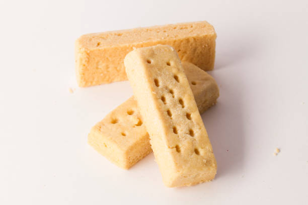 istock Butter cookies isolated on white 1475943488
