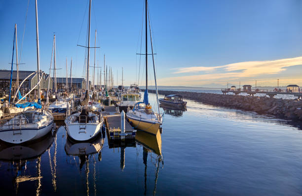 istock Boats at Edmonds marina 1475948422