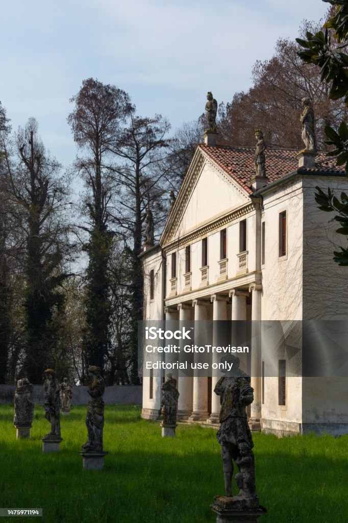 リジエラディボルツァーノヴィチェンティーノ ヴィラヴァルマラーナスカニョラーリ禅 16世紀のストックフォトや画像を多数ご用意 16世紀