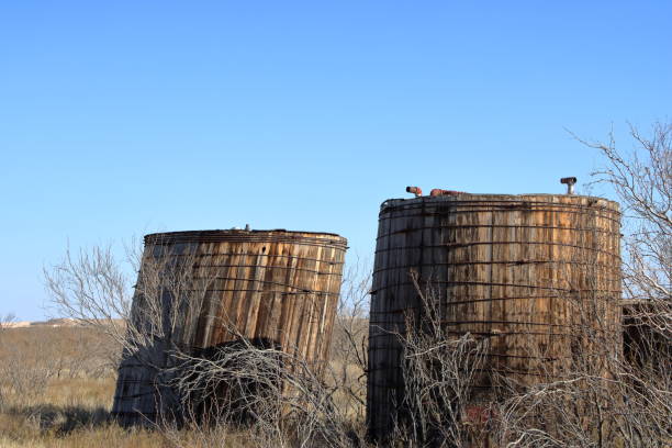 istock Antique oil storage tank 1475983976