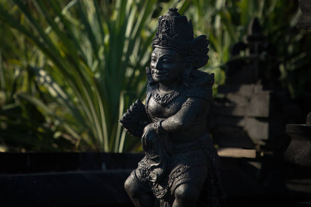 istock Tanah Lot temple guardian 1475994905