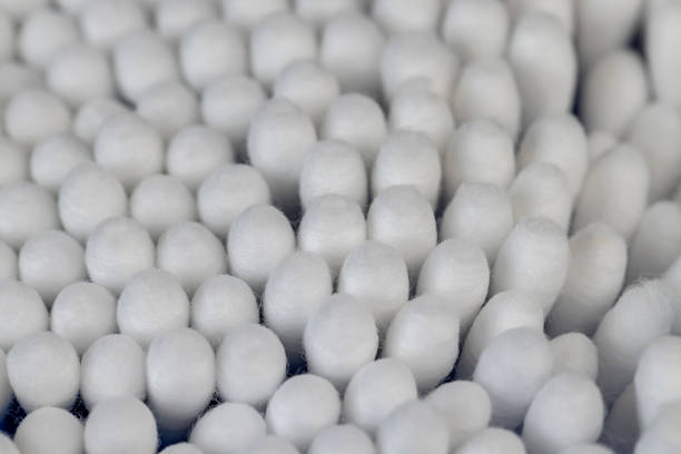 istock new hygienic cotton swabs using natural cotton 1476012382